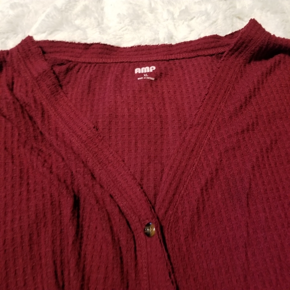 AMP Top Womens Size Xlarge Cropped Wine/Burgundy Maroon - Picture 6 of 10